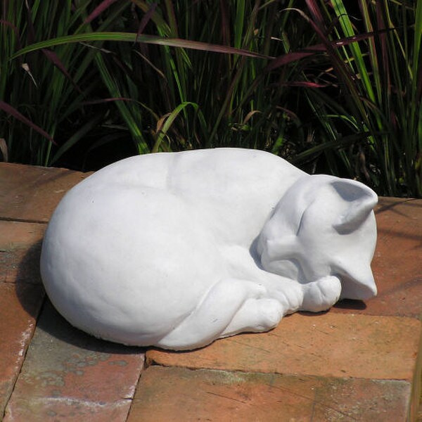 Classic Sleeping Cat Stone Sculpture Garden Decorative Statuary